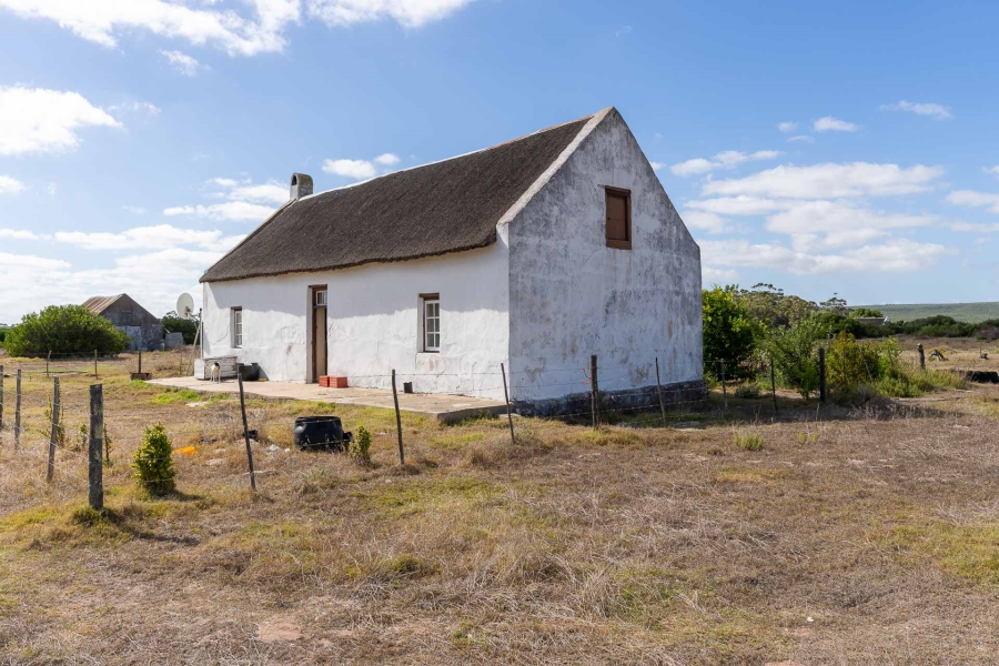 2 Bedroom Property for Sale in Riversdale Rural Western Cape